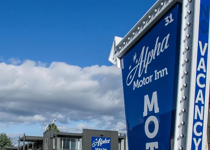 Alpha Motor Inn