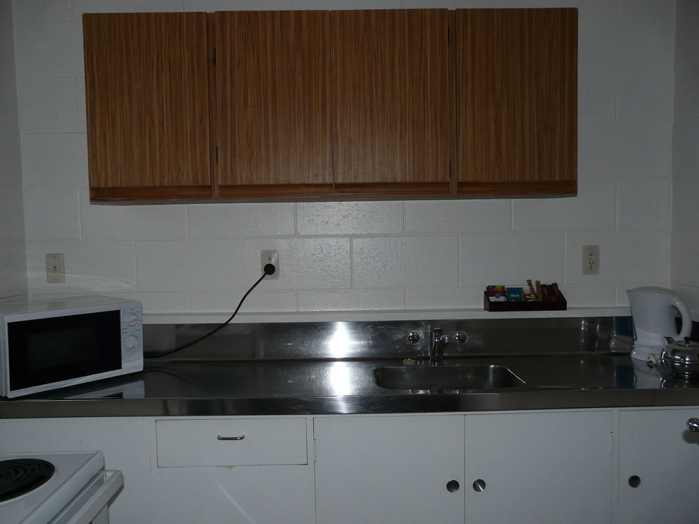 Alpha Motor Motel 3*