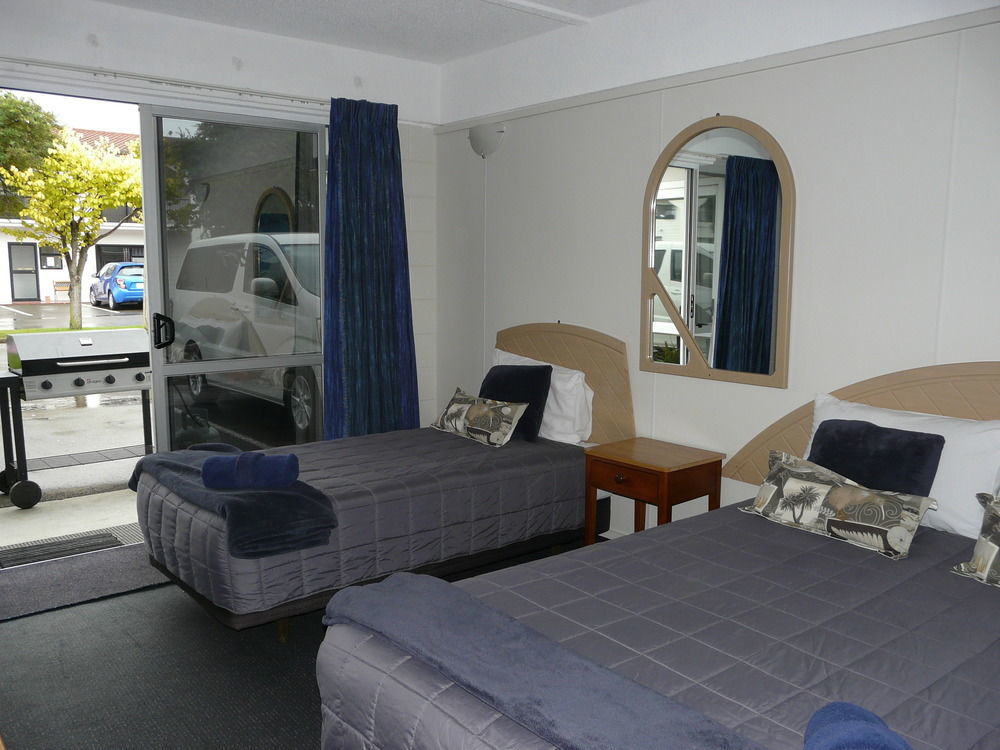 Alpha Motor 3* Palmerston North