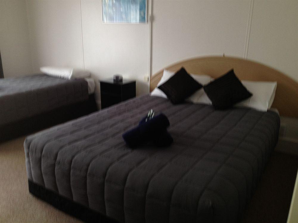 Alpha Motor Motel 3*